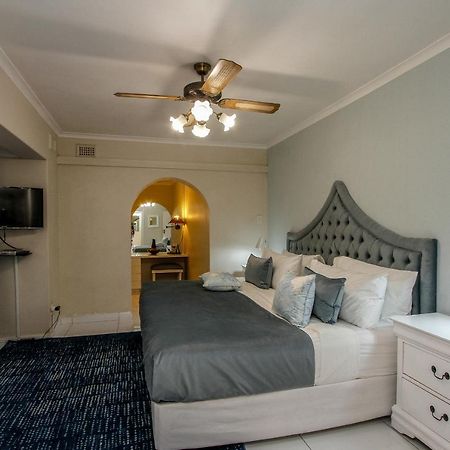 Blue Waves Lodge Umhlanga Luaran gambar