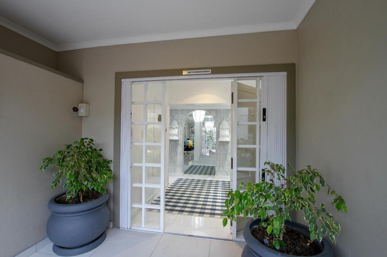 Blue Waves Lodge Umhlanga Luaran gambar