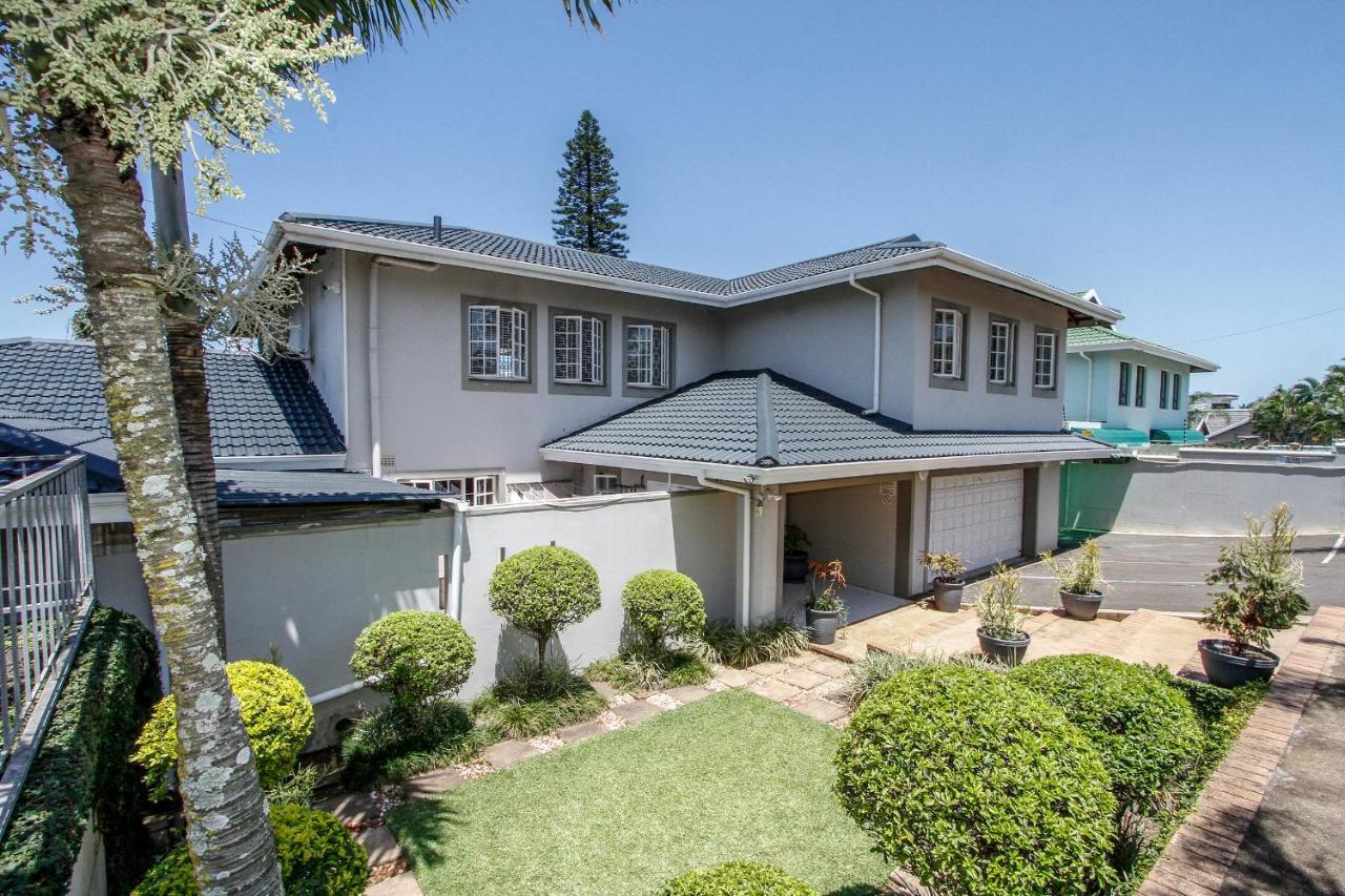 Blue Waves Lodge Umhlanga Luaran gambar