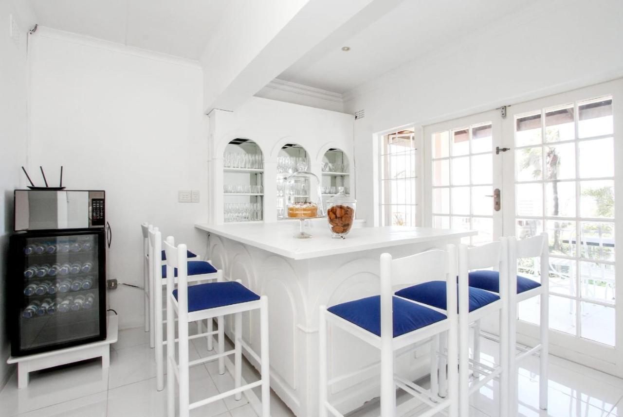 Blue Waves Lodge Umhlanga Luaran gambar