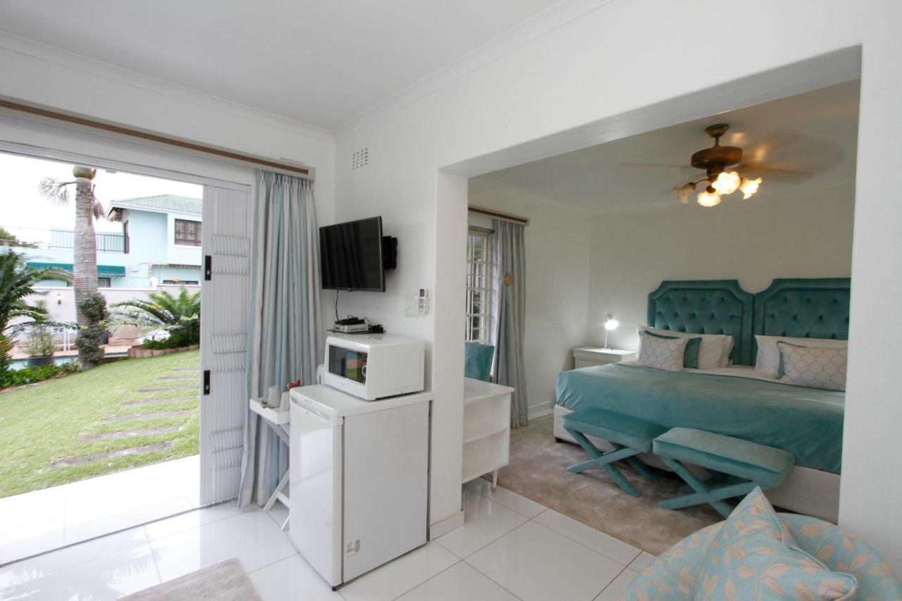 Blue Waves Lodge Umhlanga Luaran gambar