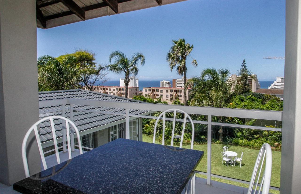 Blue Waves Lodge Umhlanga Luaran gambar