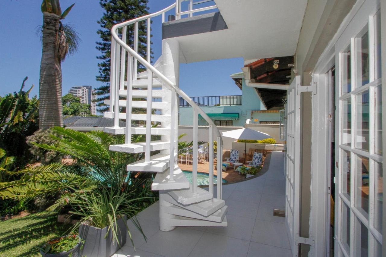Blue Waves Lodge Umhlanga Luaran gambar